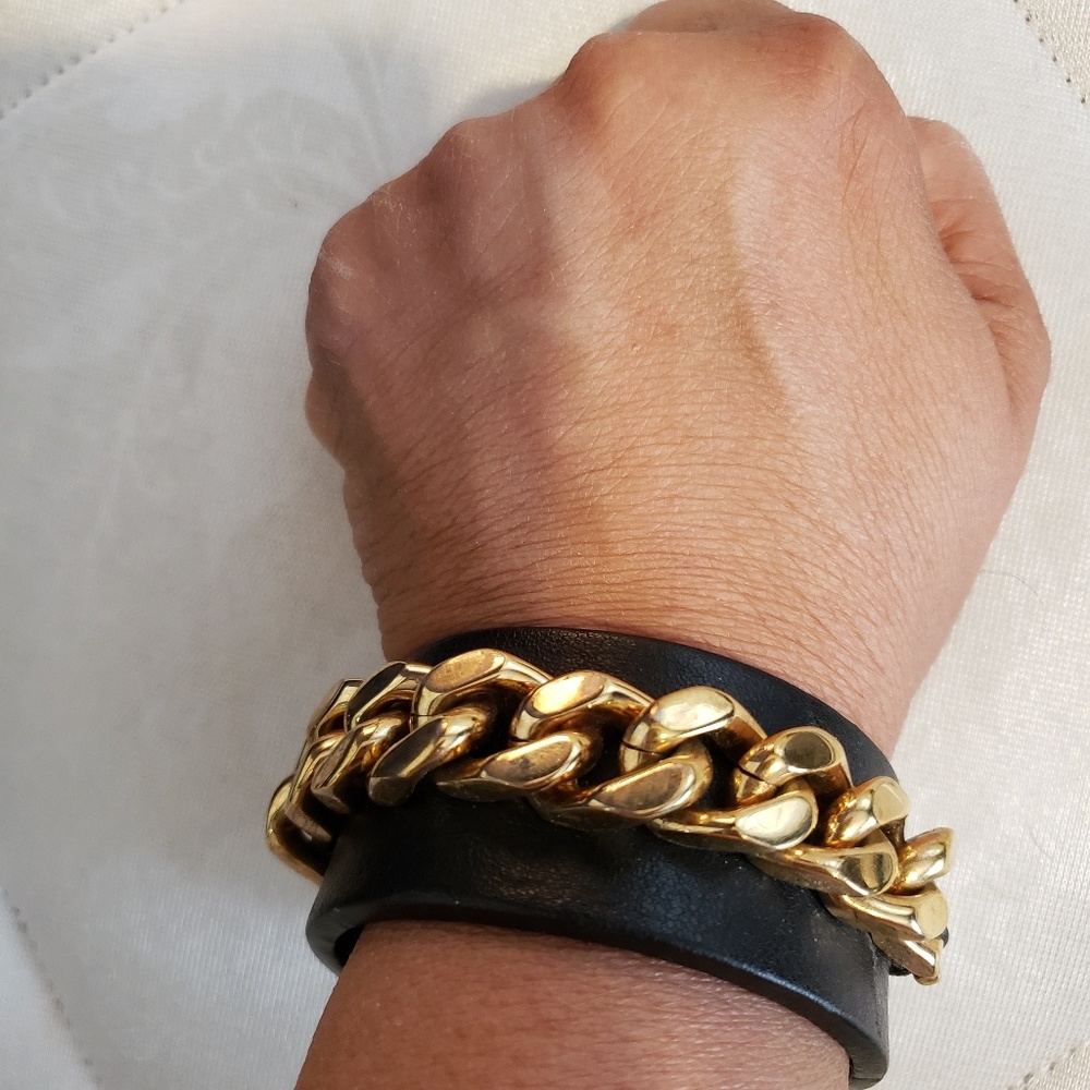 Vintage Fendi leather bracelet